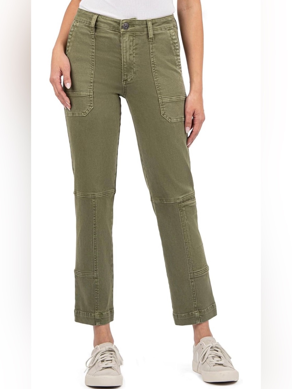 Kut from the Kloth Elizebeth high rose jeans.